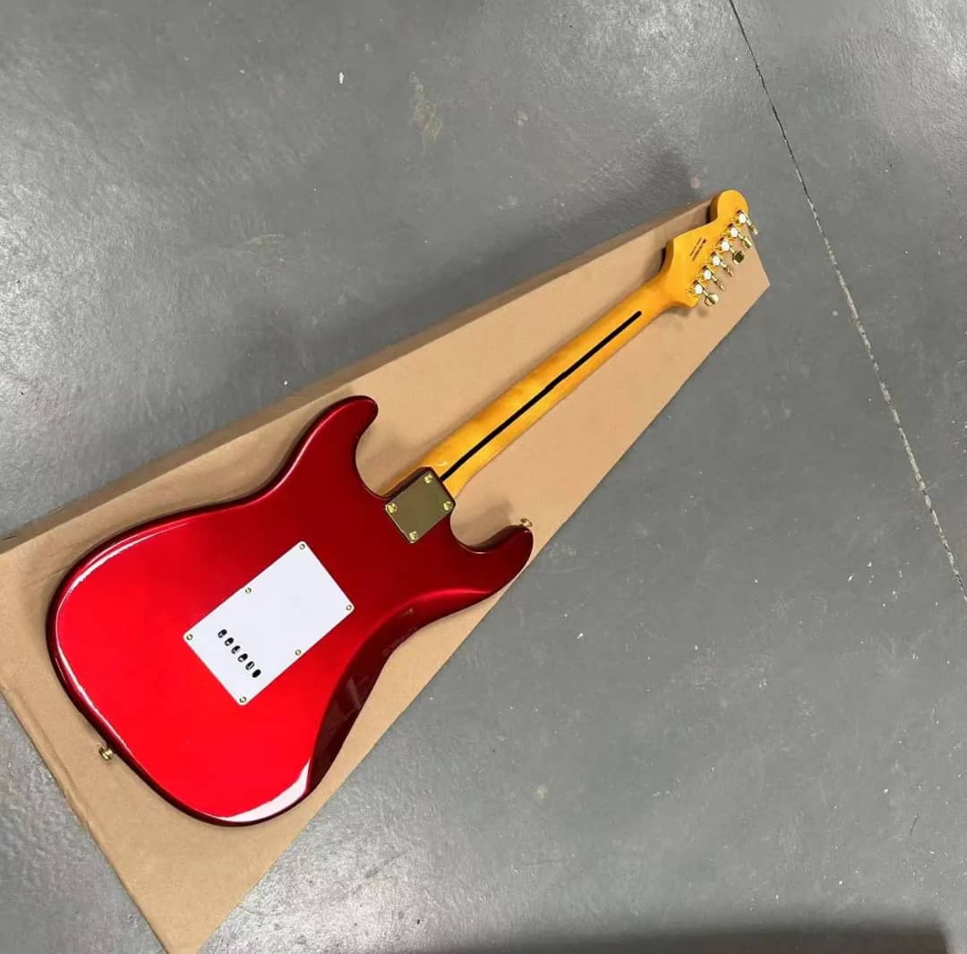 Ensemble de guitare électrique ST assemblé à la main