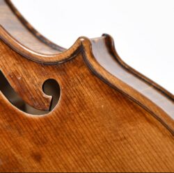Reproduction du légendaire violon Guarneri 1744
