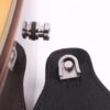 Goupille et serrure métalliques robustes